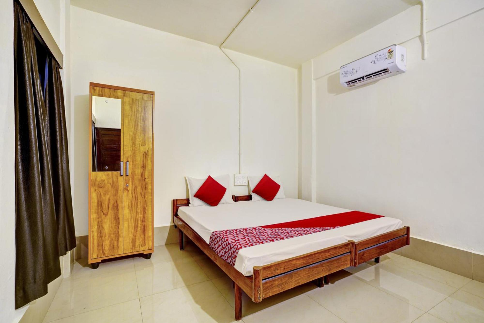 Super Hotel O Ceasar Palace Annex Thodupuzha Екстер'єр фото
