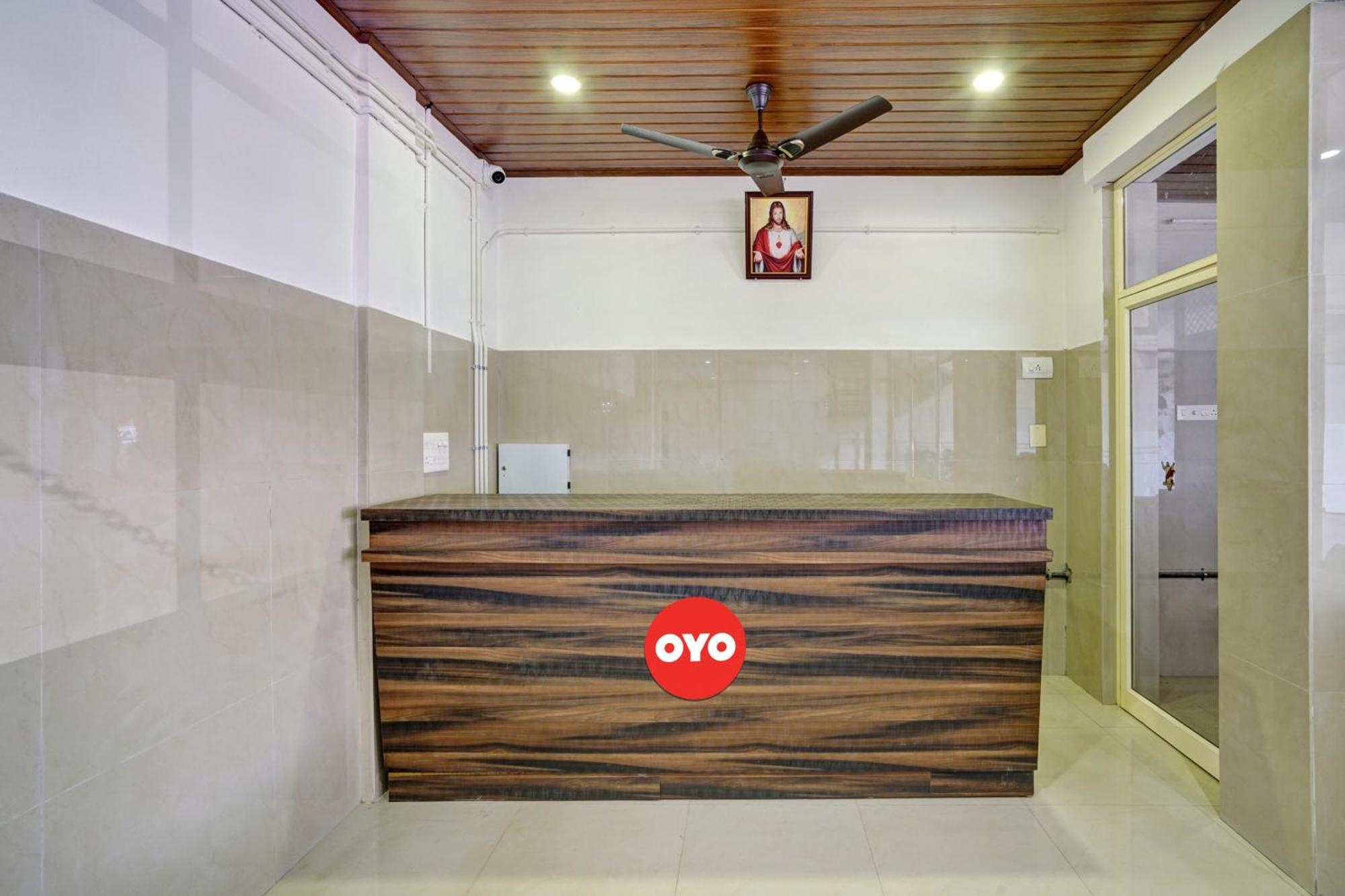 Super Hotel O Ceasar Palace Annex Thodupuzha Екстер'єр фото