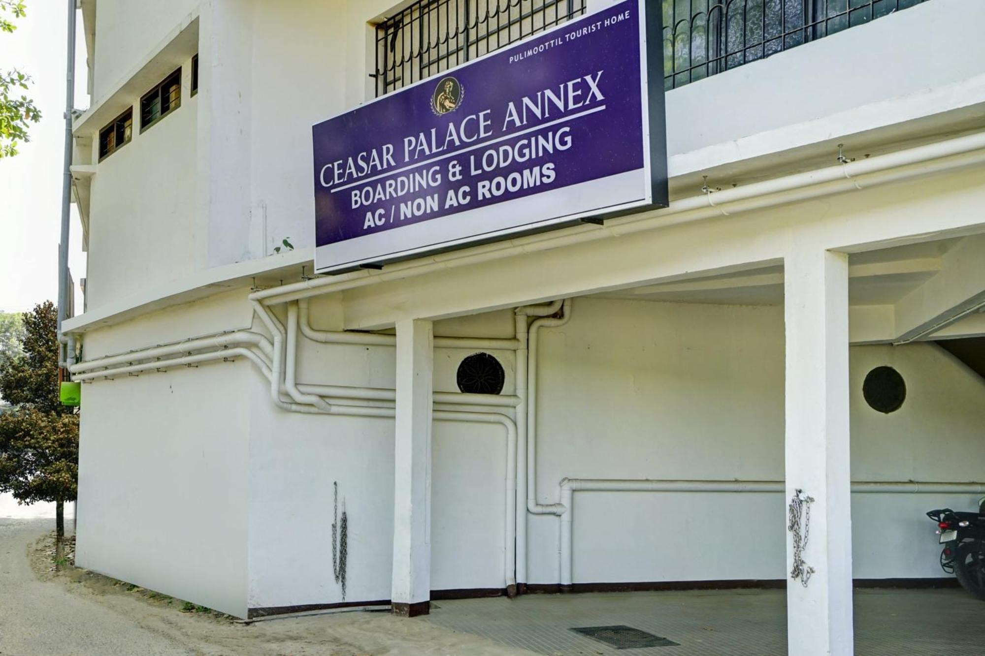 Super Hotel O Ceasar Palace Annex Thodupuzha Екстер'єр фото