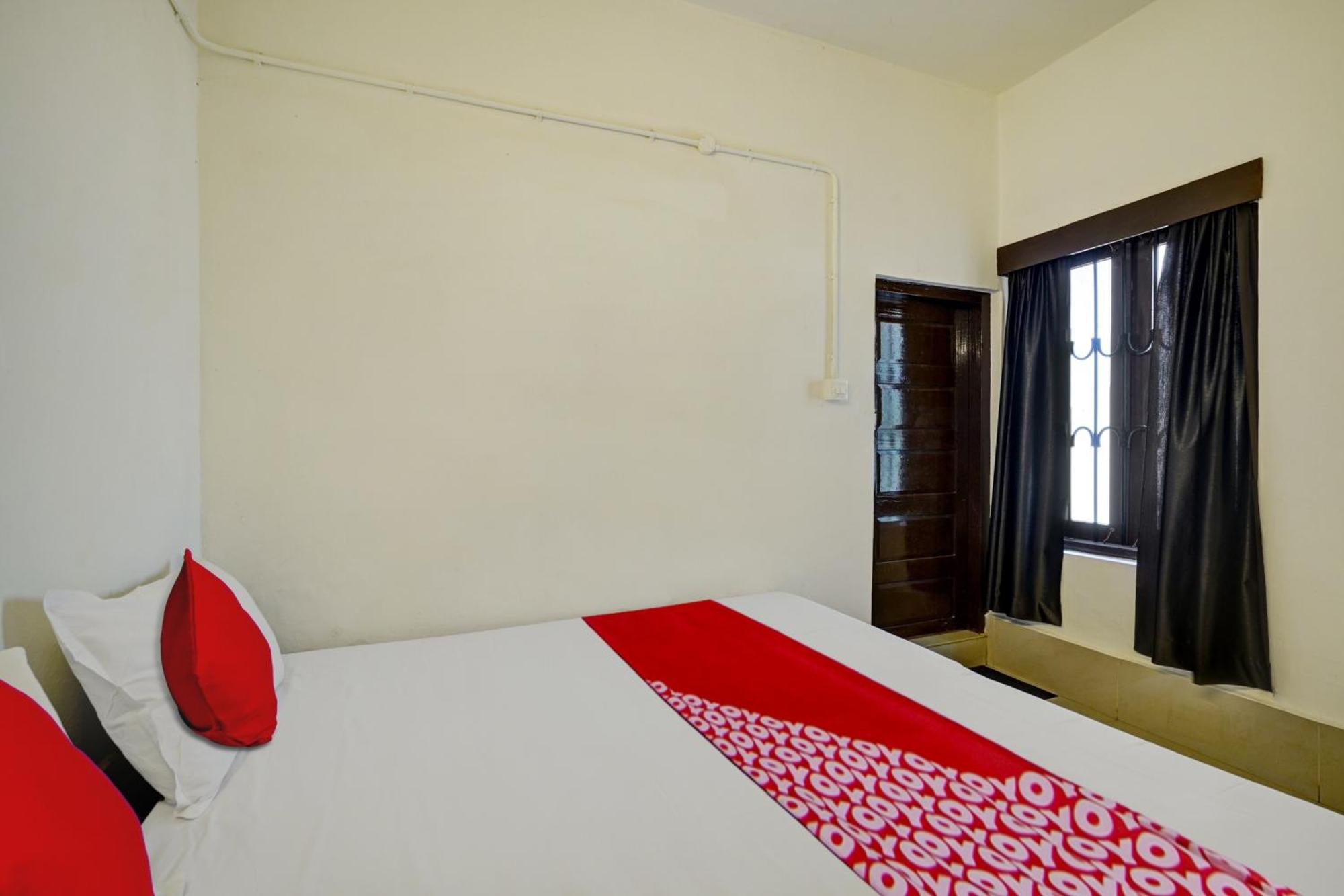 Super Hotel O Ceasar Palace Annex Thodupuzha Екстер'єр фото
